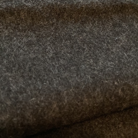 GILDED AGE NEW YORK GRAY WOOL SCARF 72x15.5” NEW - Picture 4 of 5